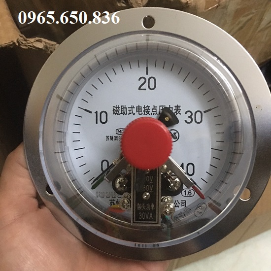 Đồng hồ áp suất 3 kim