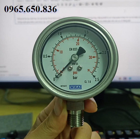 Đồng hồ áp suất nước