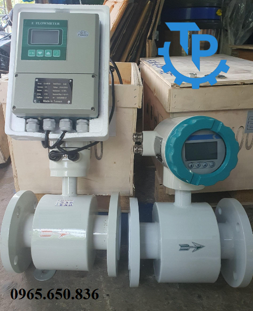 Đồng hồ đo nước điện từ