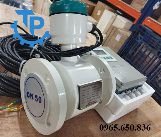 Đồng hồ nước điện tử Trung Quốc màn hình rời