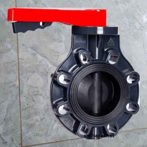 van bướm nhựa PVC