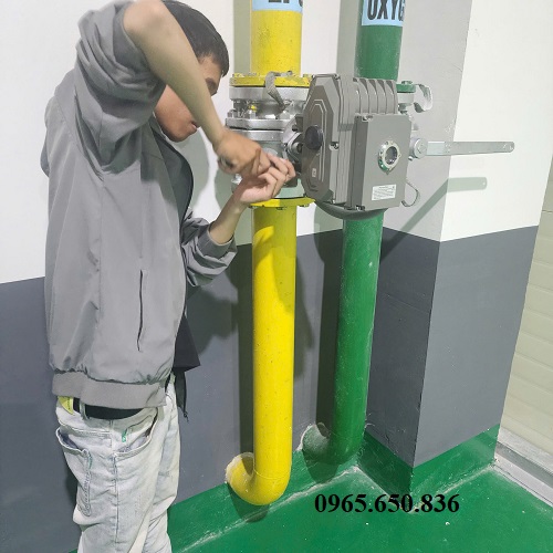 Lắp đặt van bi điều khiển điện